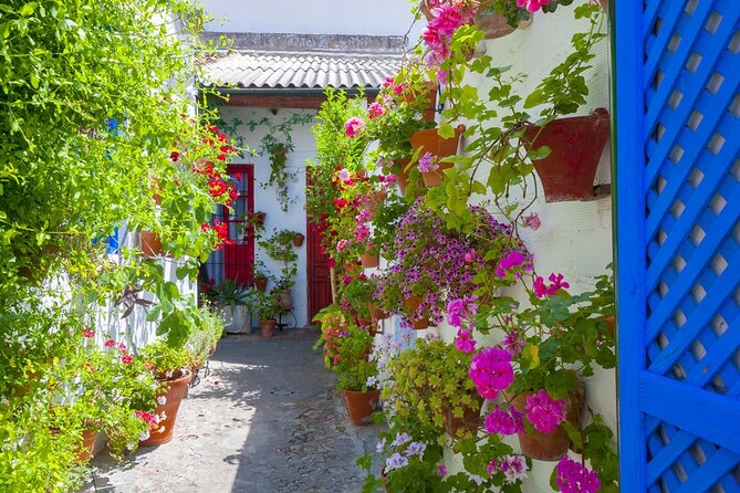 2-Day Guided Tour to Cordoba and Seville from Madrid - Day One: Madrid to Cordoba and On to Seville
