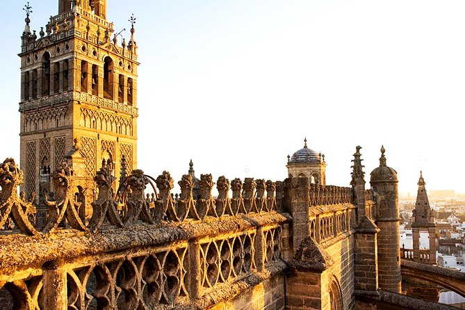 4-Day Guided Tour Cordoba, Seville, Granada and Toledo from Madrid - Day 2: Sevilla classics, Giralda views, and optional river or bullring time