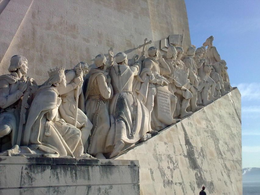 4-Day Portugal Tour from Madrid: Lisbon and Fatima - Price and logistics: what $689 buys you (and where it can pinch)