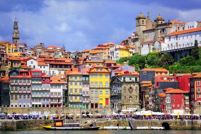 6 Day Portugal Tour including Lisbon and Fatima from Madrid - Entering Portugal From Madrid: The Coach Loop That Works