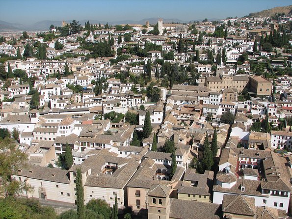 9-Day Tour: Madrid, Andalusia, Valencia & Barcelona from Madrid - Seville in One Day: Santa Cruz, Plaza de España, and Maria Luisa Gardens