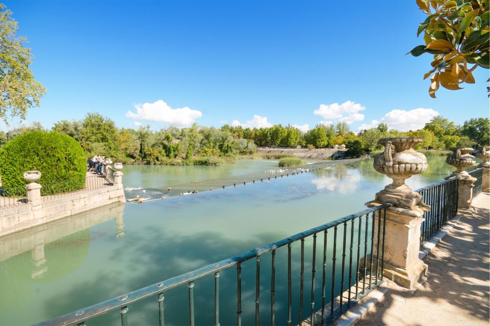 Aranjuez: Fast-Track Entry to the Royal Palace - First stop: the Royal Palace of Aranjuez and what makes it special