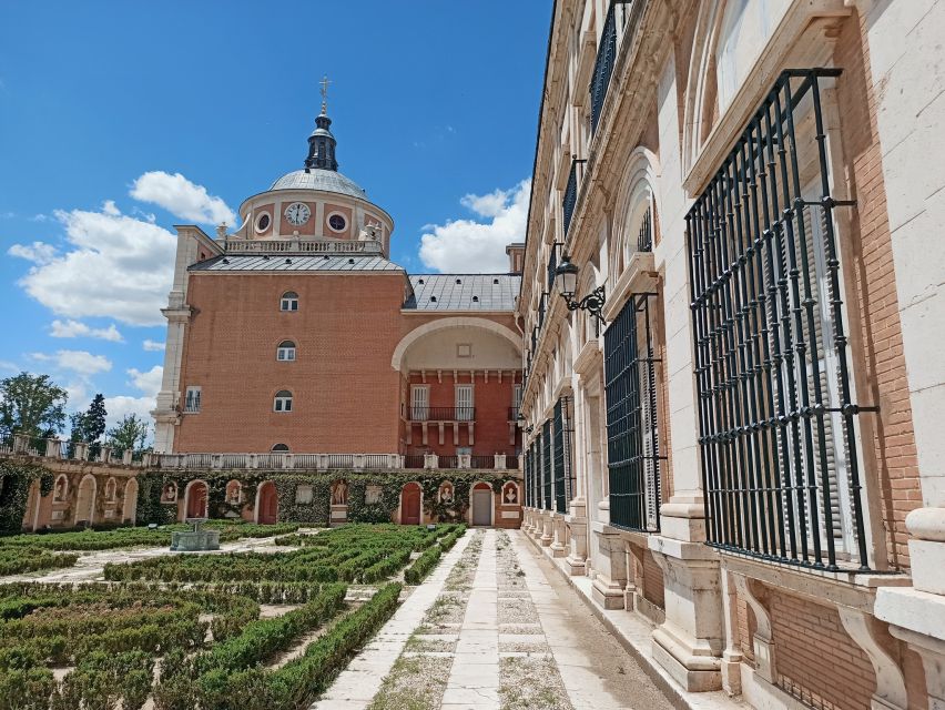 Aranjuez: Royal Palace Guided Tour - Key highlights worth your time