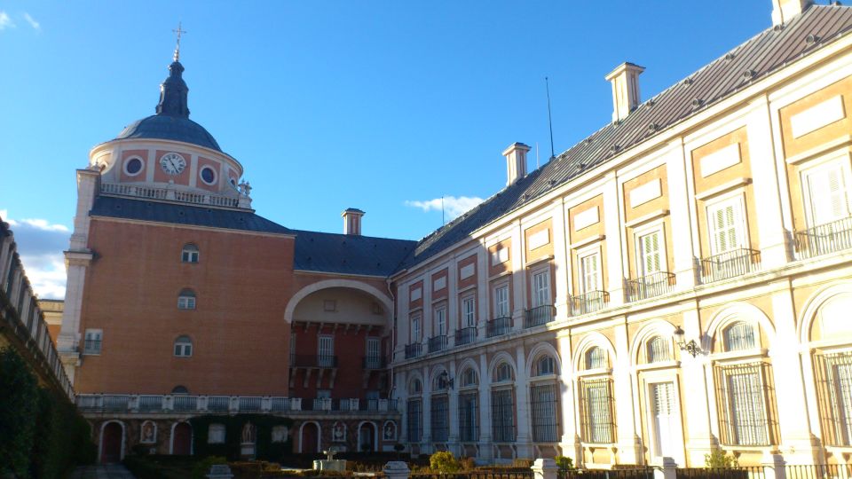 Aranjuez: Royal Palace Guided Tour - Price and value: what you’re paying for (and what’s extra)