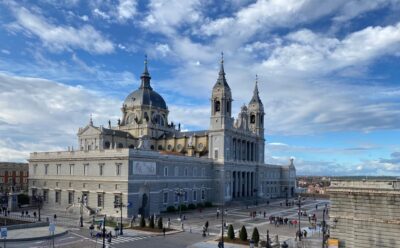 Architecture Tour: Old Historic Madrid with an architect - Teatro Real to Plaza de Oriente: starting with royal visibility