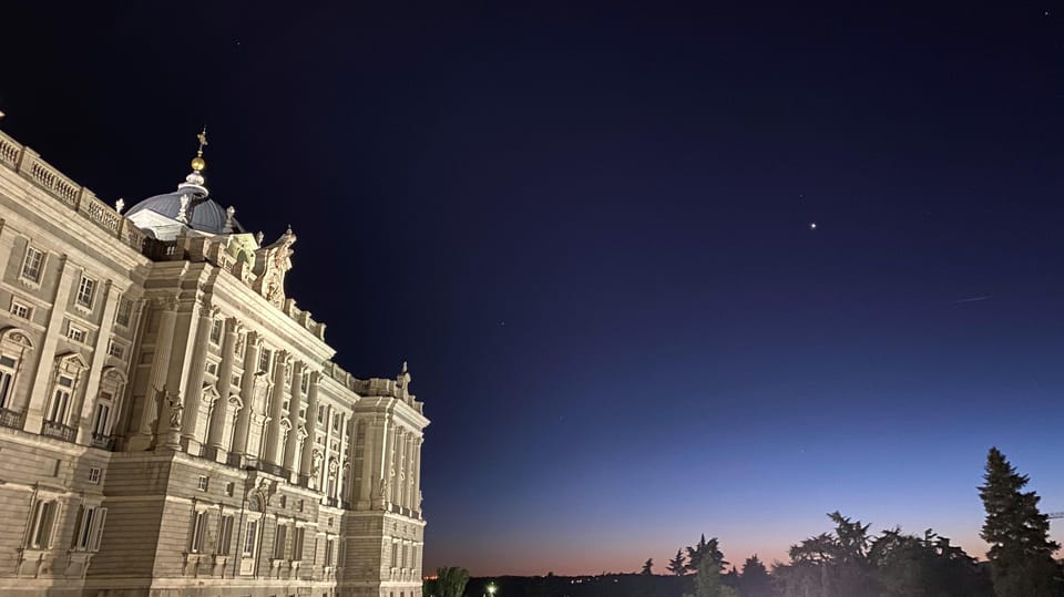 Architecture Tour: Old Historic Madrid with an architect - Plaza de la Villa and Plaza Mayor: where everyday life meets big decisions