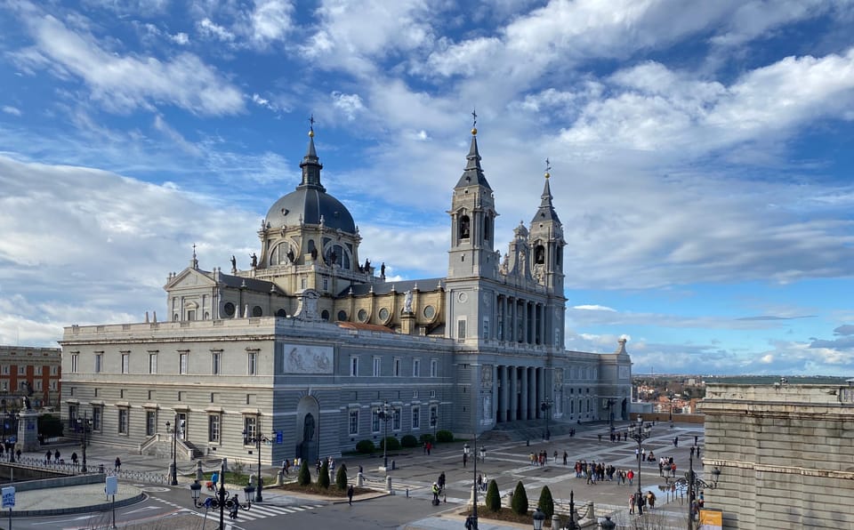 Architecture Tour: Old Historic Madrid with an architect - Teatro Real to Plaza de Oriente: starting with royal visibility