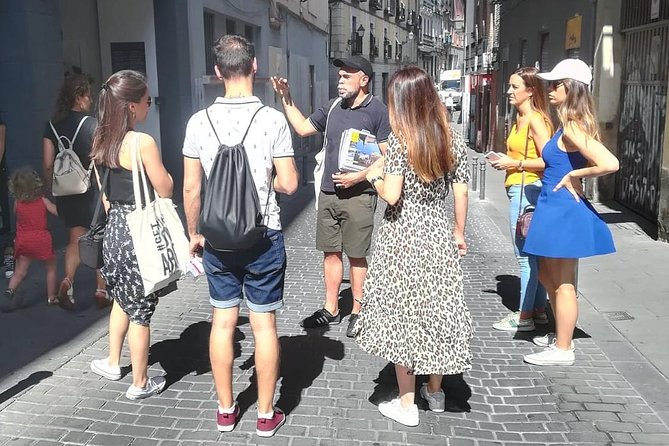 Architour through Lavapiés and Rastro with an architect - Why Lavapiés and Rastro is such a smart walking choice