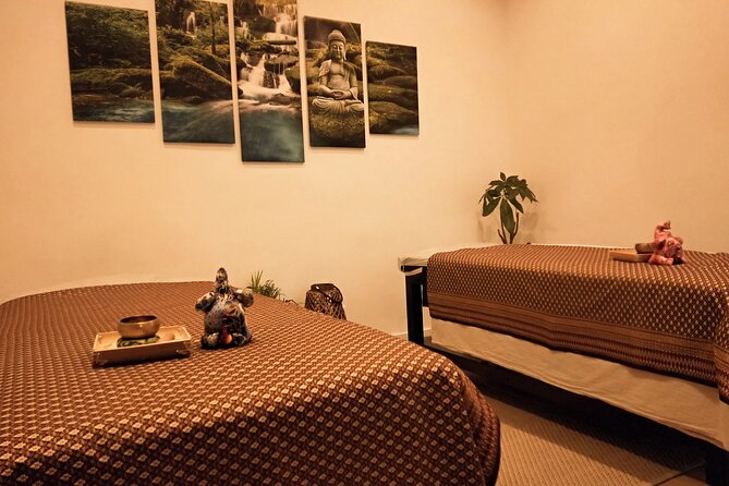 Aruksa Thai Relaxing Massage // Aruksa Thai relaxing massage - Where Salamanca Starts: Meeting Point and Timing