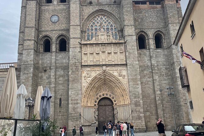 Avila and Segovia Private Minivan Tour from Madrid - Price and logistics: what $404.74 really buys you