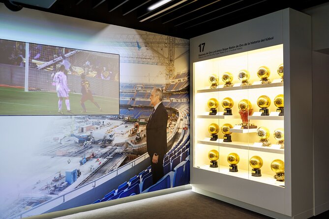 Bernabeu Stadium Private Guided Tour - Standing on the Pitch: The Moment Most Fans Remember