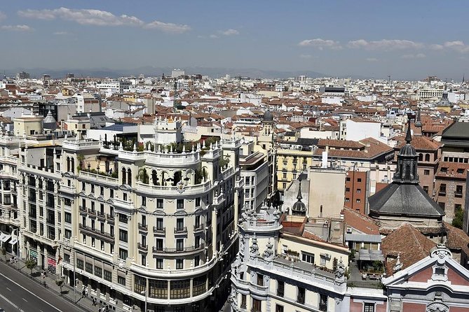 Best Madrid Customizable Private Tour with Hotel Pick up - Barrio de la Morería: why the medieval streets matter