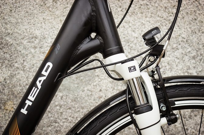Bike Rental Madrid (full day)– Discover the city your way - Rent & Roll Madrid pickup: simple, flexible, and self-guided