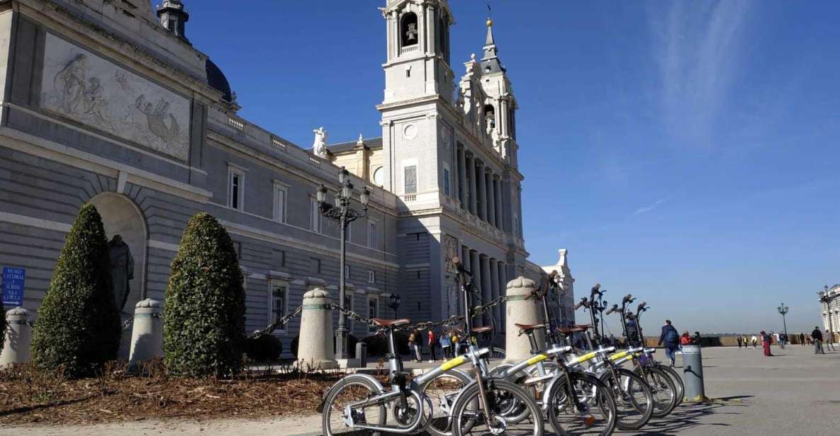Bike Tour Through Madrid Río and Casa de Campo - Key highlights at a glance