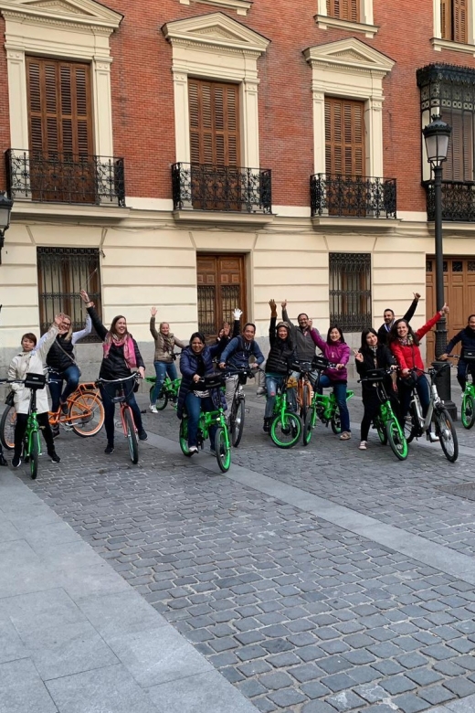 Bike Tour Through Madrid Río and Casa de Campo - Why Madrid Río and Casa de Campo Feel Like a City Escape