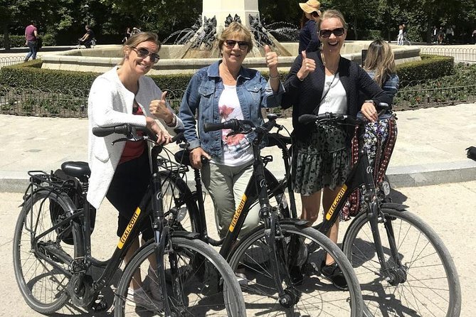 City Bike Rental with Phone Holder and Self Guided Tour - First stop: C. de los Jardines 12, right where you want to be