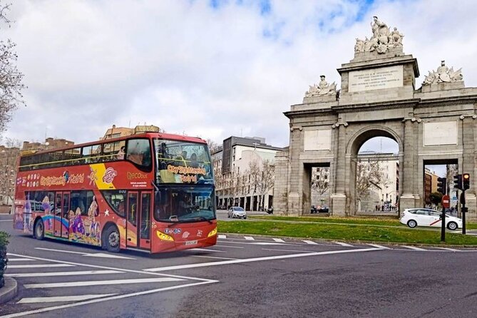City Sightseeing Madrid Panoramic Bus Tour - 360° views: how to get the most from the top deck without fighting the ride