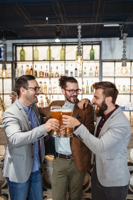 Craft Beer Crawl Madrid: Discover Madrid, one pint at a time! - Lavapiés transition: art, music, and smaller craft spots