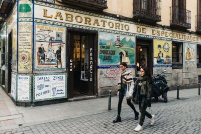 Culinary tour "Tapas & Wines" in Madrid - The first stop: Mediterranean-food lessons plus tapas and Spanish wine