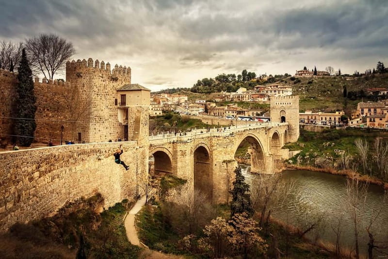 Discover Toledo: from Madrid-Private Tour with Guide&Driver - Panoramic View to Historic Center Walk: See the Shape of Toledo
