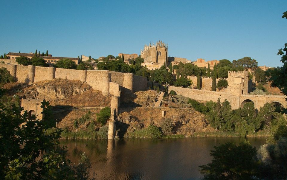 Discover Toledo: from Madrid-Private Tour with Guide&Driver - El Greco at Santo Tomé: Where Art Becomes a Story