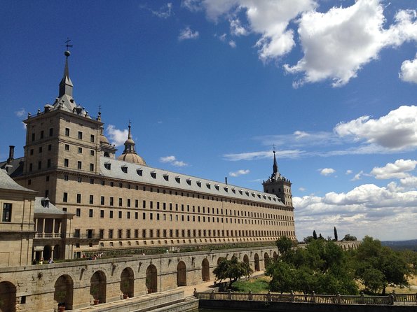 El Escorial, Valley and Toledo Day Tour from Madrid - From the Moncloa Area to El Escorial: Start Time, Group Pace, and Timing Reality
