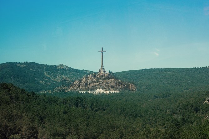 El Escorial, Valley and Toledo Day Tour from Madrid - Coach Comfort, Bus Changes, and Why This Day Can Feel Rushed