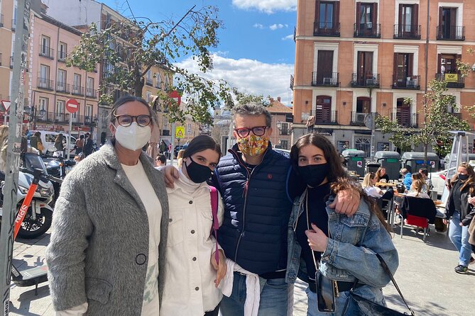 Escape game Madrid, chase the killer - The Puzzle Style: Fun Tests, Light Difficulty, Sometimes Loose to the Setting