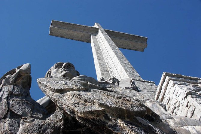 Escorial & Valley and Segovia from Madrid - A practical tip for El Escorial: pace, stairs, and photo rules