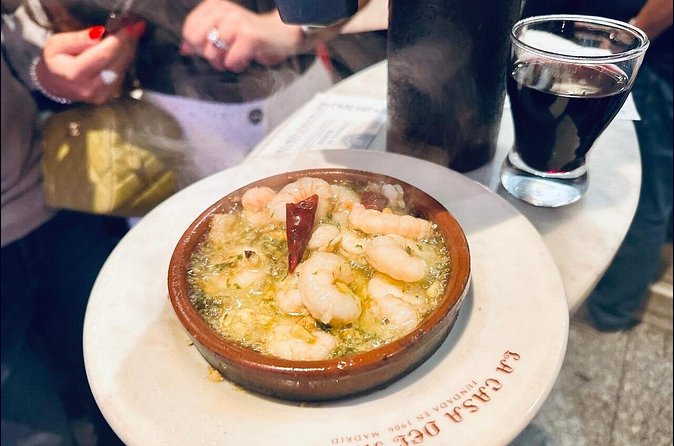 Experience Private Tapas and Wine Tour in Madrid - The Wine-and-Tapas Style: How to Get the Best Tasting Experience