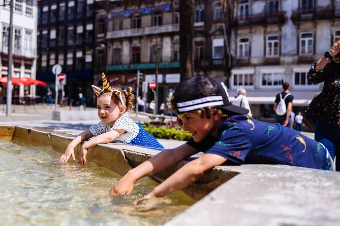 Family Friendly Madrid Private City Tour - A private 2.5-hour orientation for families in central Madrid