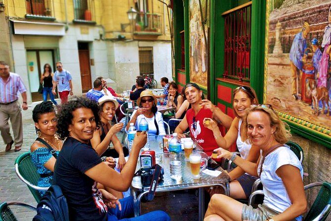 Flavours & Flamenco in Madrid Experience + Pub Crawl - Churros con chocolate and the madroño tasting (how it actually feels)