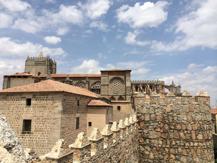From Madrid: Day-Trip to Segovia, Avila & Toledo - Who should book this Segovia–Ávila–Toledo day trip?