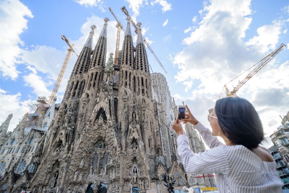 From Madrid: The Best of Barcelona in One Day - How the Madrid-to-Barcelona timing really works