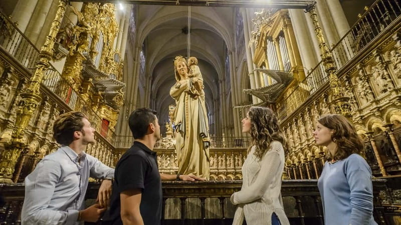 From Madrid: Toledo Day Trip with Cathedral and 8 Monuments - Jewish Quarter and quick orientation moments