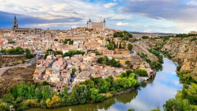 From Madrid: Toledo, Windmills & Alcala de Henares Day Trip - Toledo Cathedral, Alcázar, and the walk that connects the three cultures