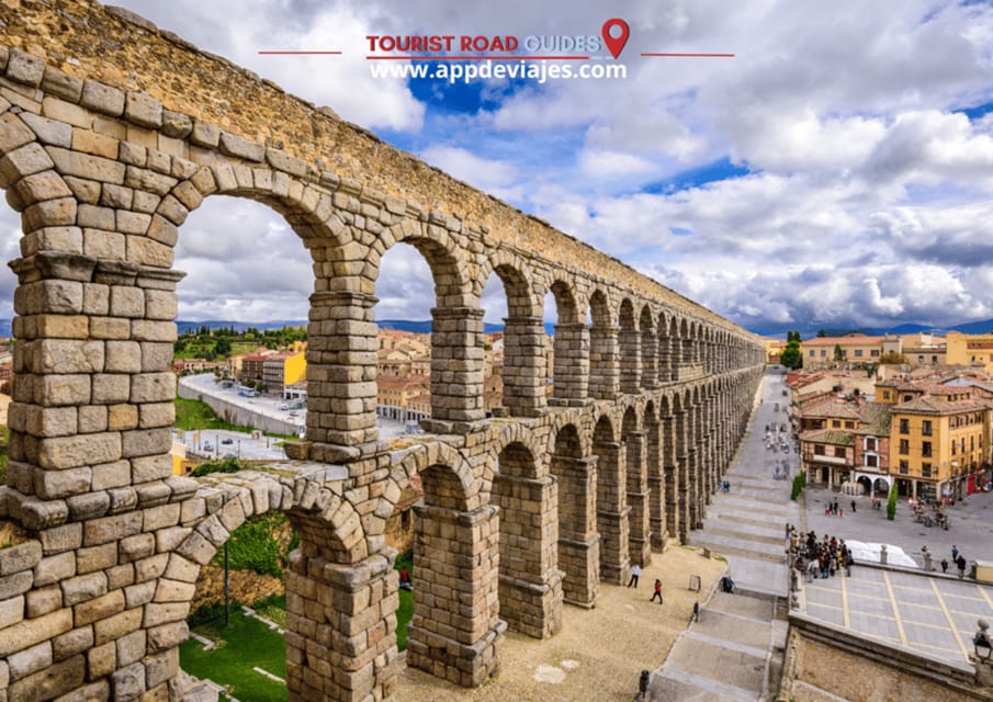 From Madrid: Tour Private Toledo & Segovia - Arab and Jewish quarters: walking Toledo’s City of Three Cultures story