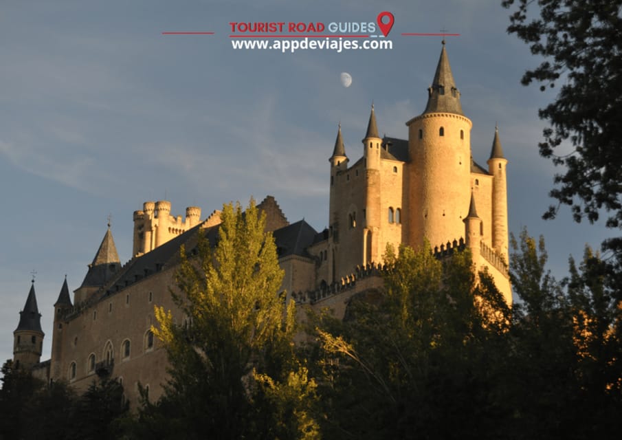 From Madrid: Tour Private Toledo & Segovia - Segovia’s old town: cobbled lanes and a perfect warm-up