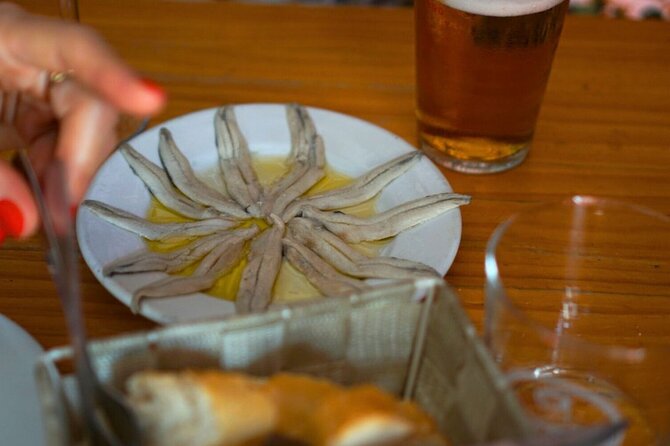 Gastronomic Tour of the Taverns of Madrid - What you can expect to taste (and why drinks matter)