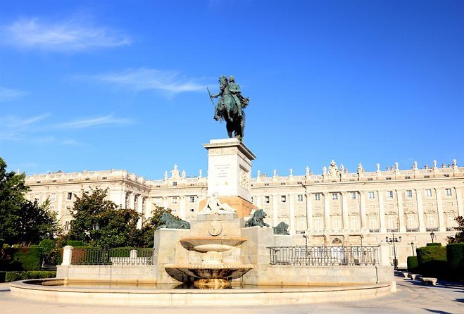 Guided visit to Madrid May 2 - Key Highlights at a Glance