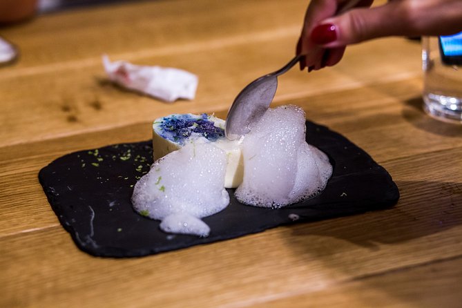 Half-Day Small Group VIP Culinary Tour in Madrid - Plaza Mayor finish: where the night clicks into place
