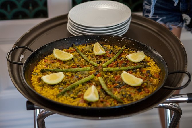 Half-Day Small Group VIP Culinary Tour in Madrid - Mercado San Miguel: tasting with context, not chaos