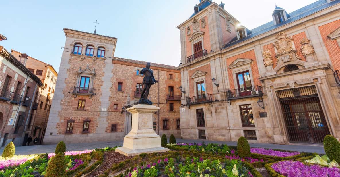 Highlights of Madrid: Walking Tour with Private Guide - Las Vistillas and San Francisco el Grande: Built for Momentum