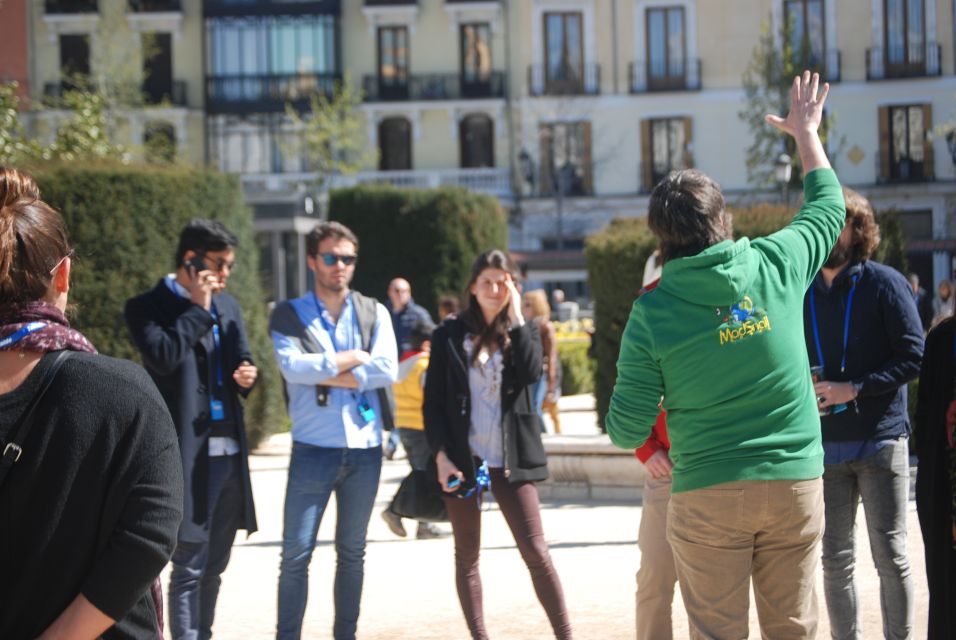 Highlights of Madrid: Walking Tour with Private Guide - Price and Value: What $256 Buys You