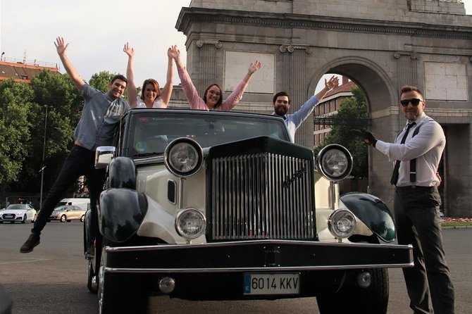 Historic and Modern Madrid by Classic Car Private Tour - Bernabéu, Salamanca, and the Real Madrid power corridor