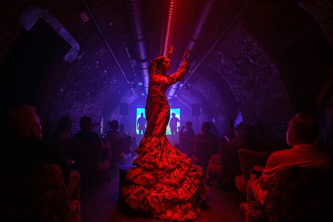 Intimate Flamenco Show & Spanish Drink in Madrid at La Carmela - Quick hits before you go