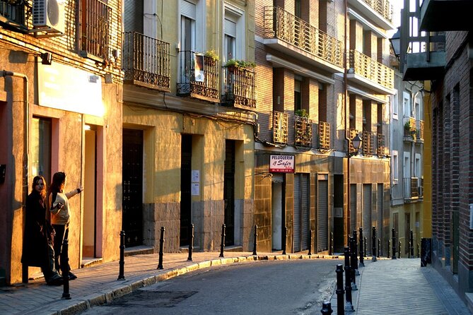 Lavapiés: The most multicultural neighbourhood of Madrid, Private Walking Tour - Stop-by-stop: what you’ll see and why it matters
