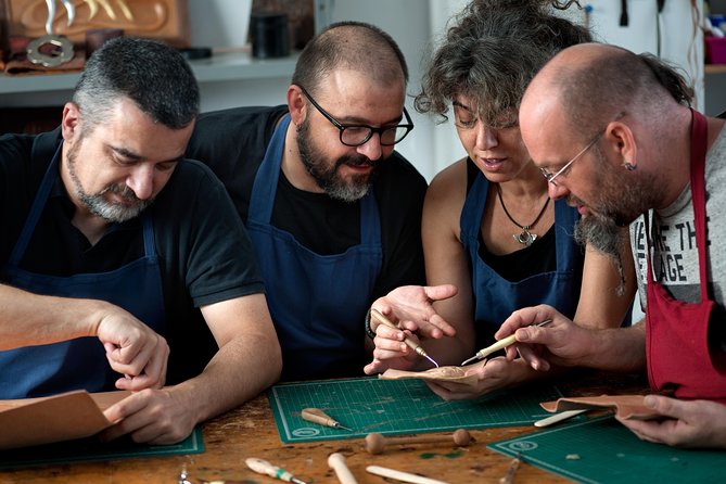 Leathercraft Workshop in the Rastro of Madrid - Key Highlights I’d Prioritize