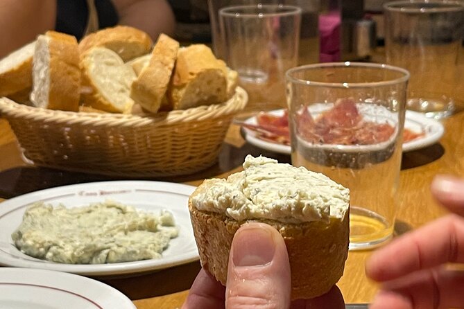 LGBTQ District Tapas & Drinks Trail in Madrid - The tapas lesson you can use on every trip