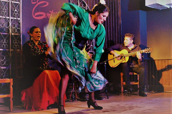 Local Flamenco Show at El Cortijo - Drinks, seating, and value: what can make or break the night